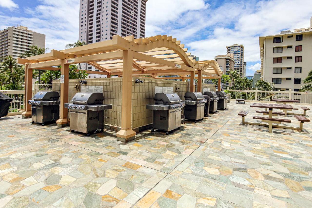Beautifully Upgraded Studio Close To Waikiki Beach Apartment Хонолулу Екстериор снимка